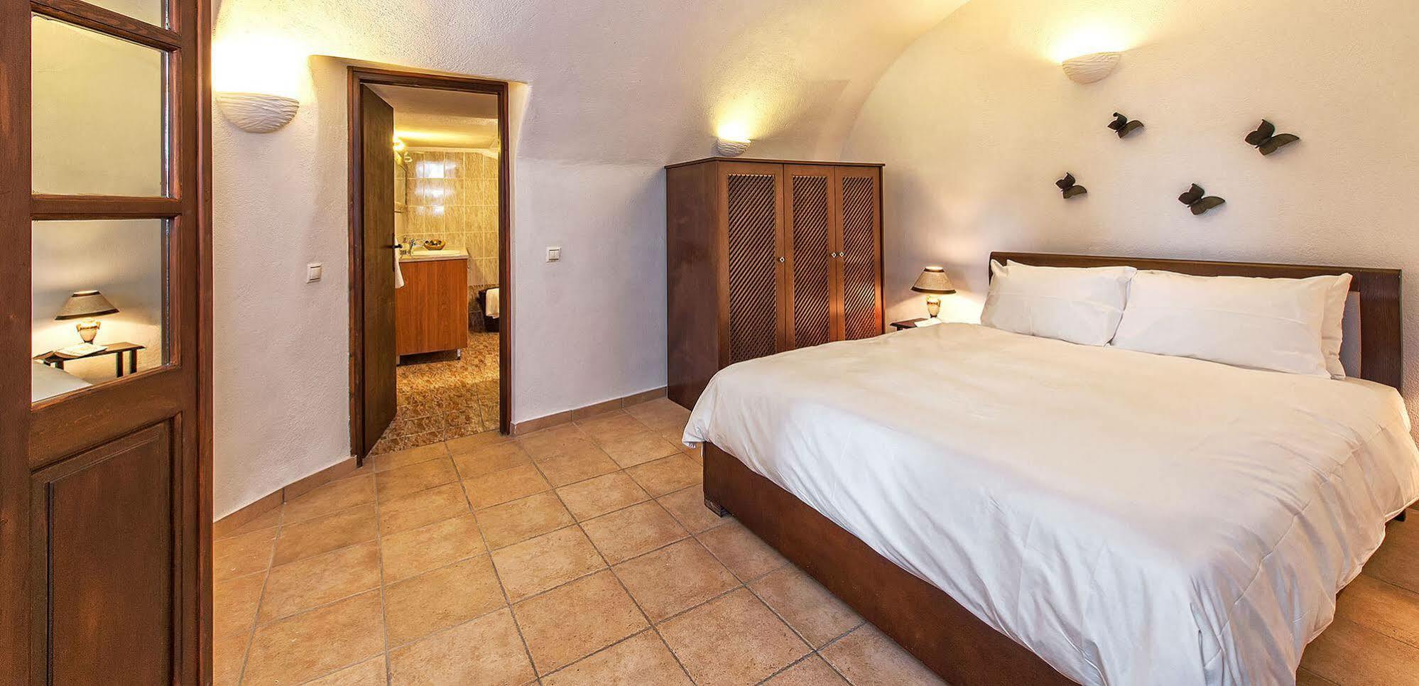 Nereids Villa Santorini 메갈로호리 외부 사진